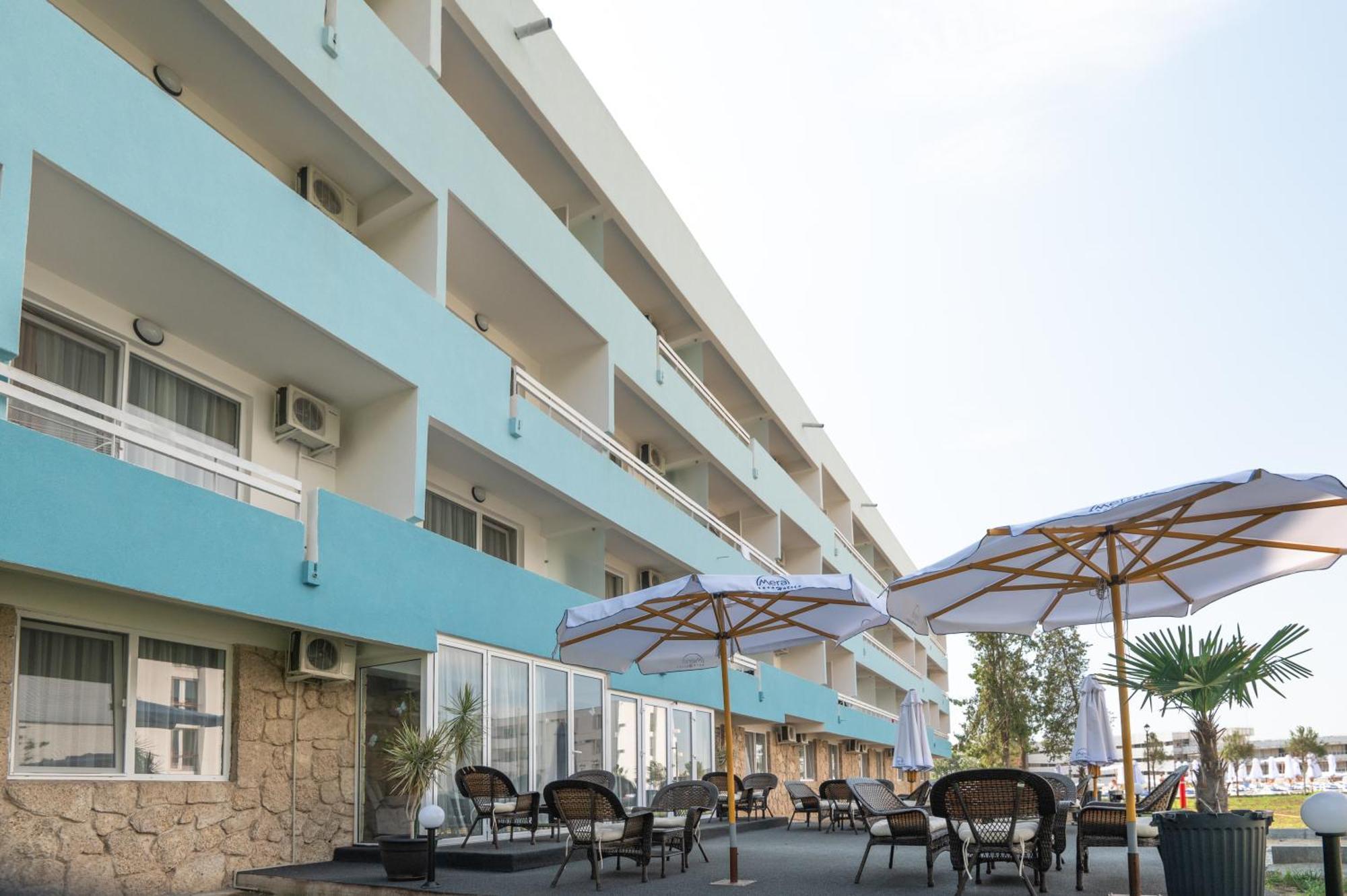 Mera Holiday Resort Vénus Extérieur photo